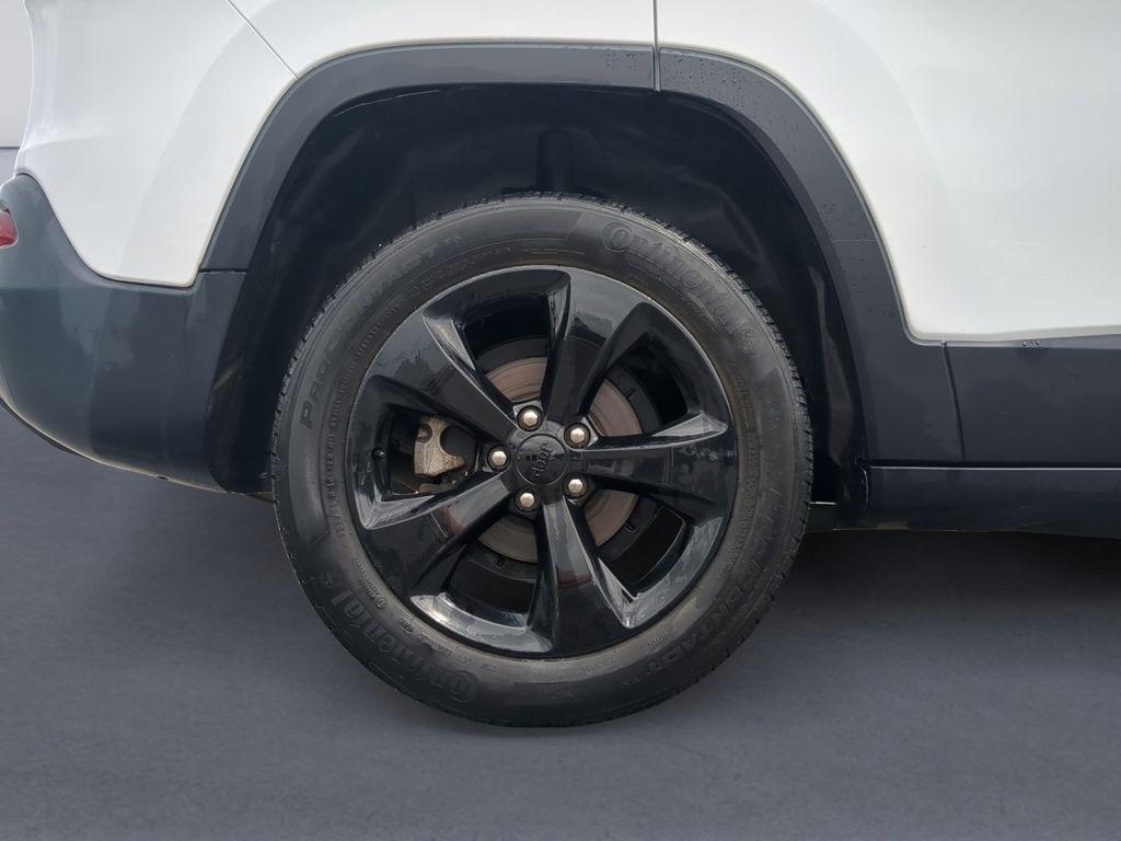 used 2017 Jeep Cherokee car, priced at $14,881