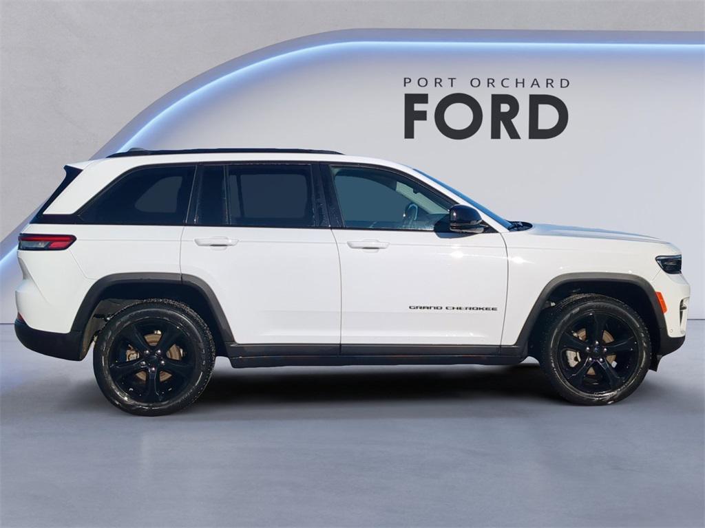used 2023 Jeep Grand Cherokee car, priced at $30,181