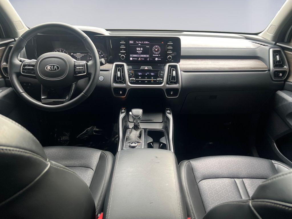 used 2021 Kia Sorento car, priced at $22,681