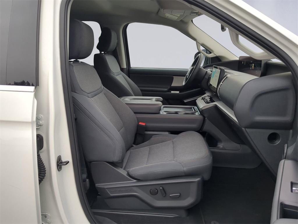 used 2025 Ford Expedition car, priced at $59,681