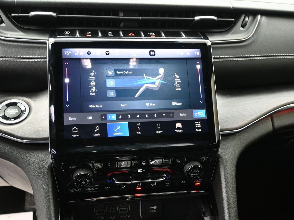 used 2023 Jeep Grand Cherokee car, priced at $33,501