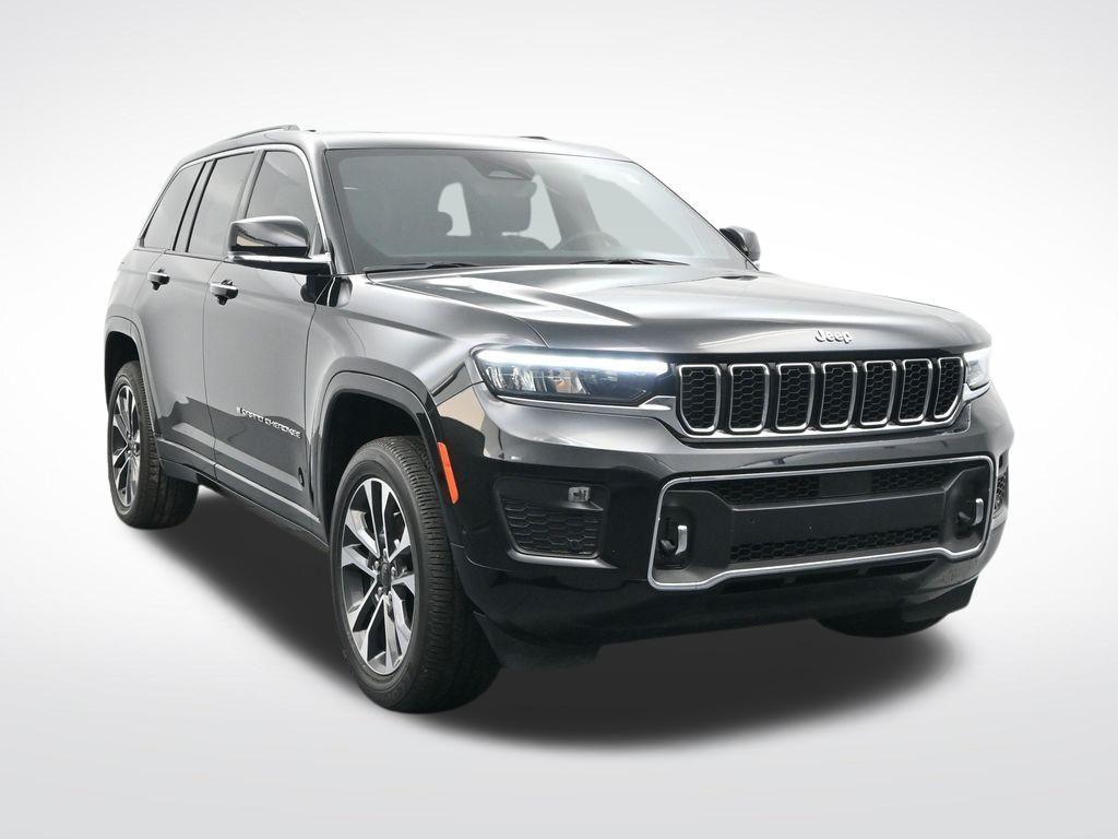 used 2023 Jeep Grand Cherokee car, priced at $33,501
