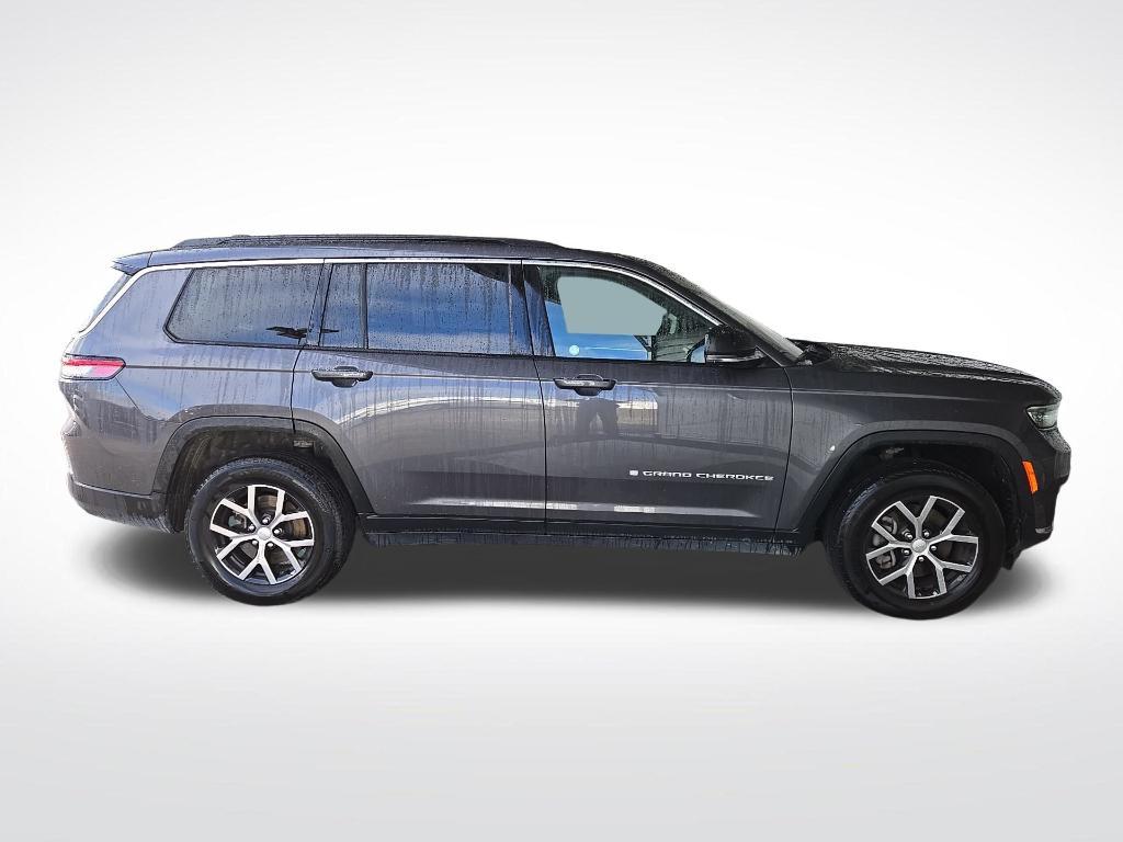 used 2024 Jeep Grand Cherokee L car, priced at $32,947