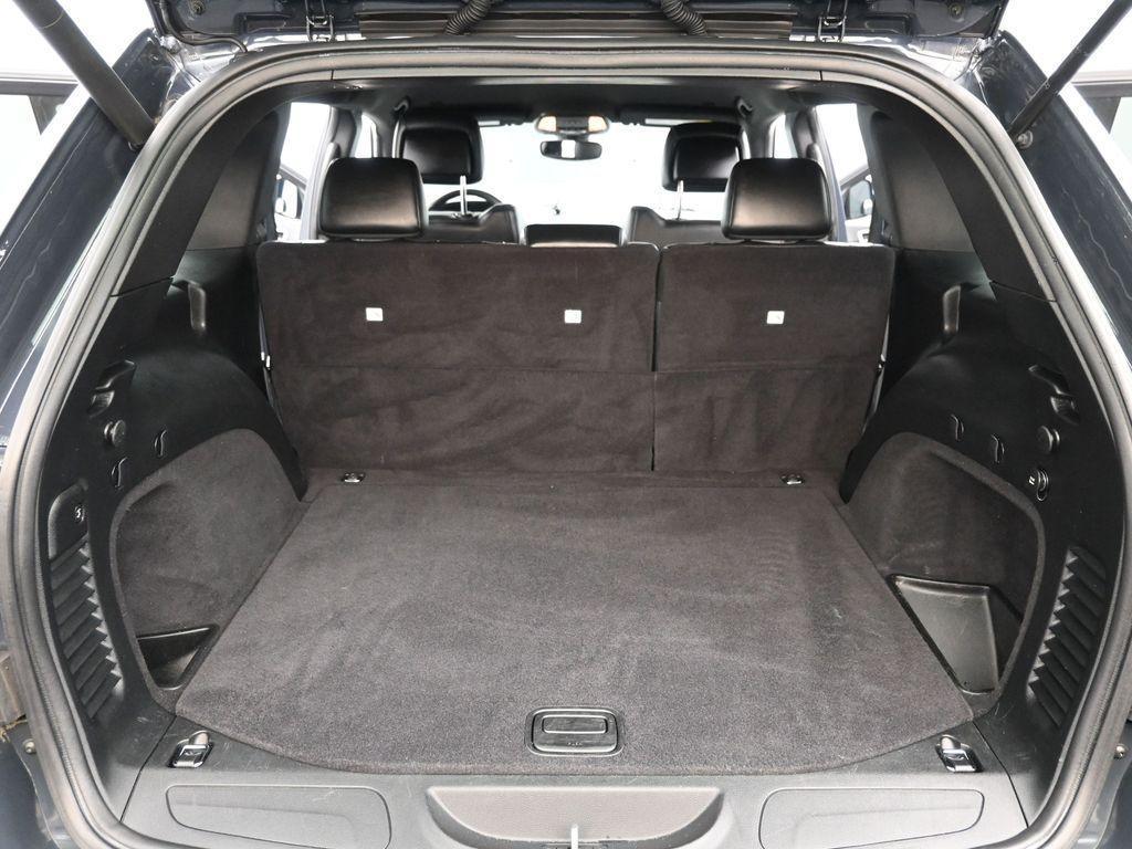 used 2018 Jeep Grand Cherokee car, priced at $14,932