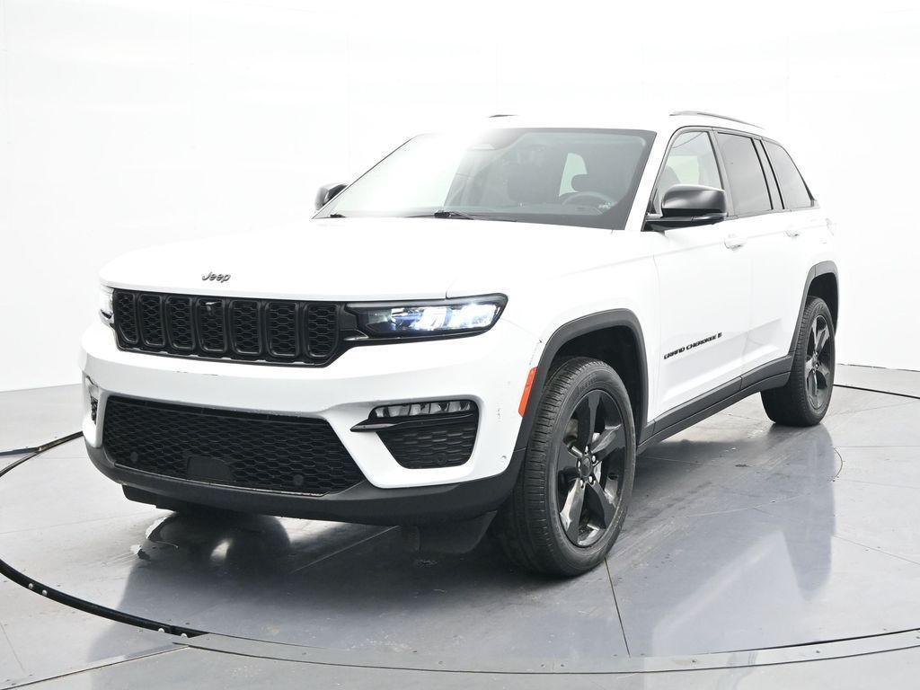 used 2023 Jeep Grand Cherokee car, priced at $29,150