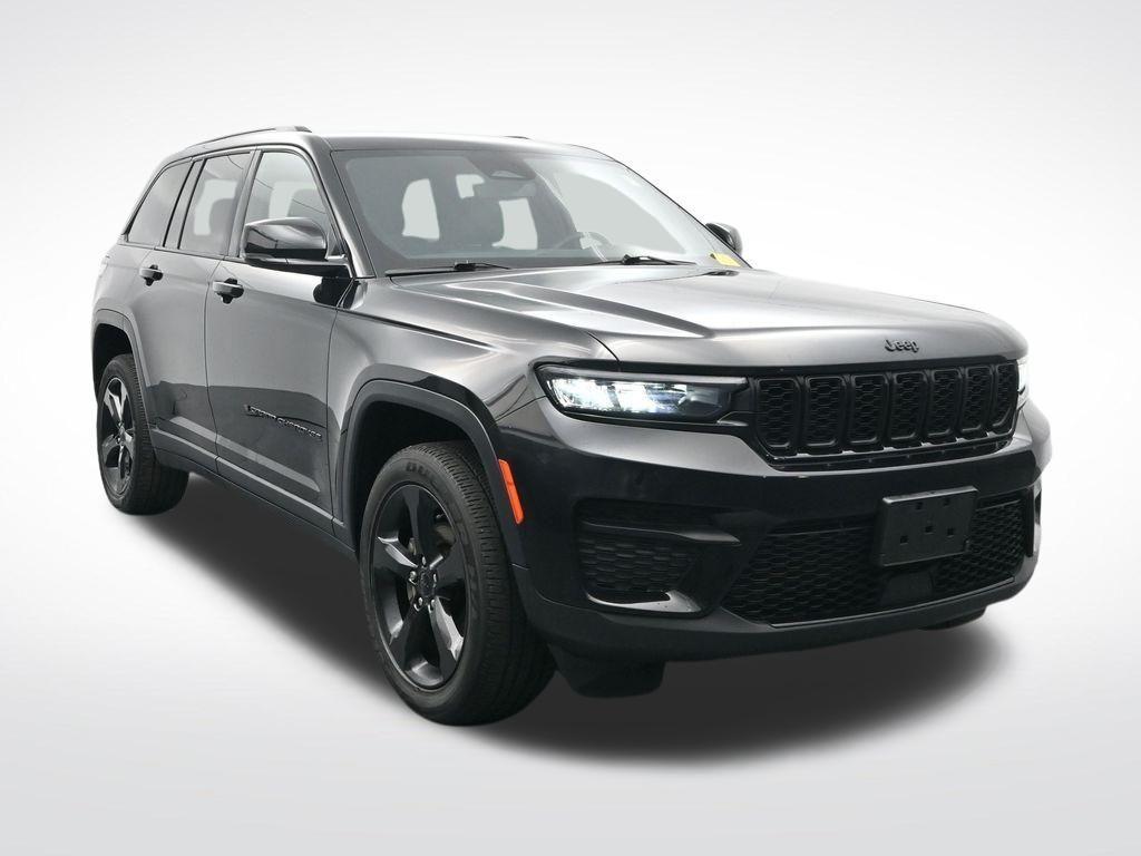 used 2023 Jeep Grand Cherokee car, priced at $26,669