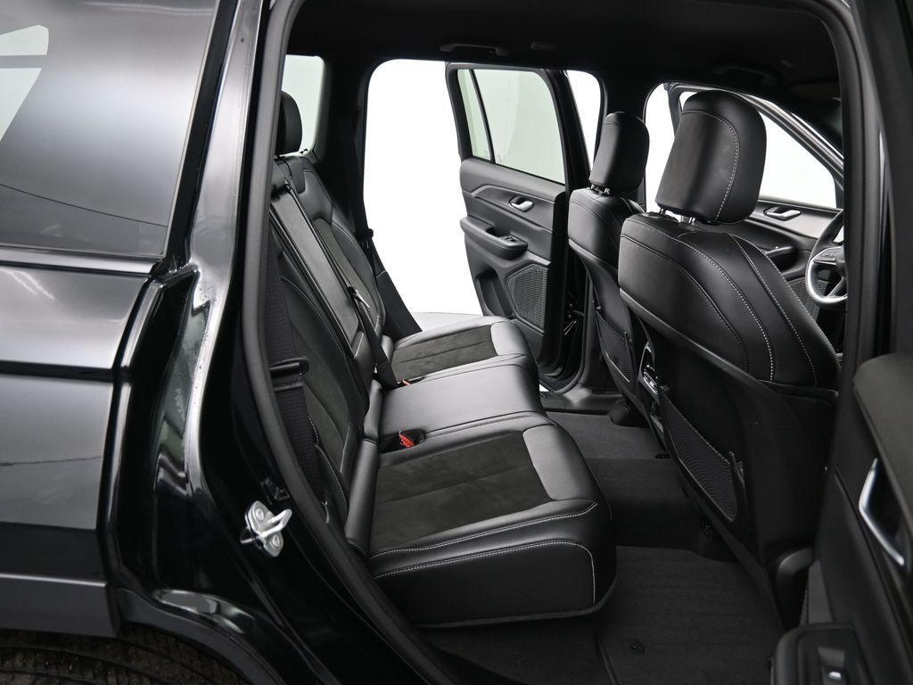 used 2023 Jeep Grand Cherokee car, priced at $26,669