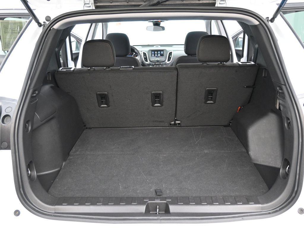 used 2024 Chevrolet Equinox car, priced at $18,987