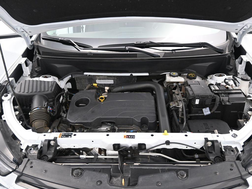 used 2024 Chevrolet Equinox car, priced at $18,987