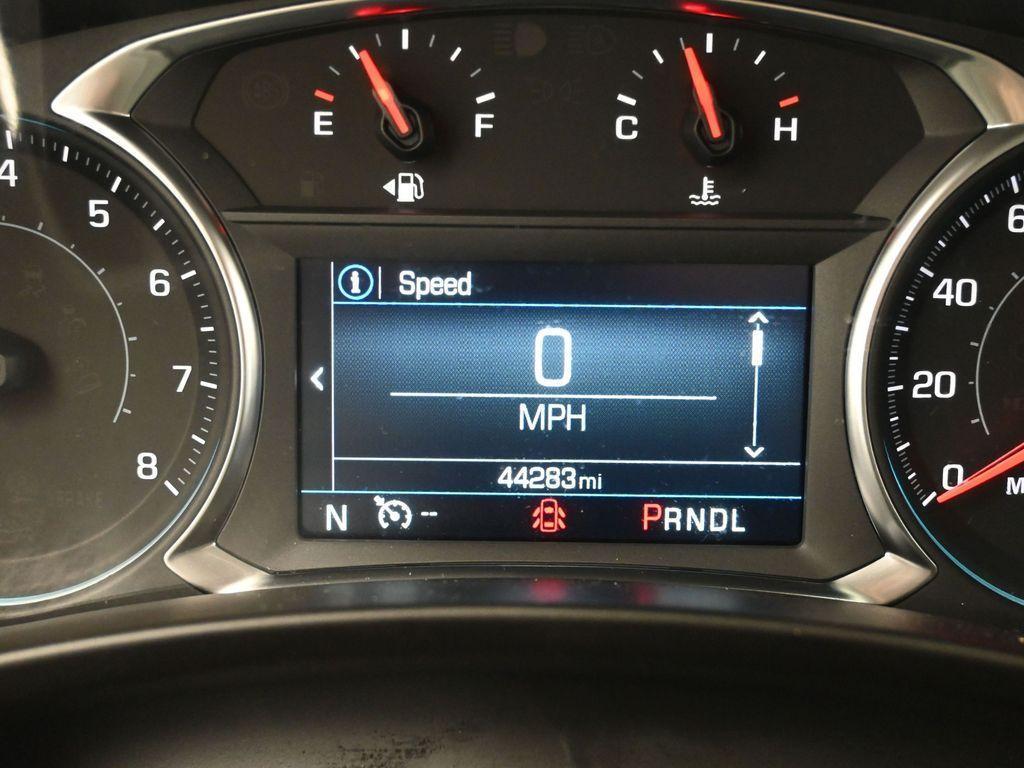 used 2024 Chevrolet Equinox car, priced at $18,987