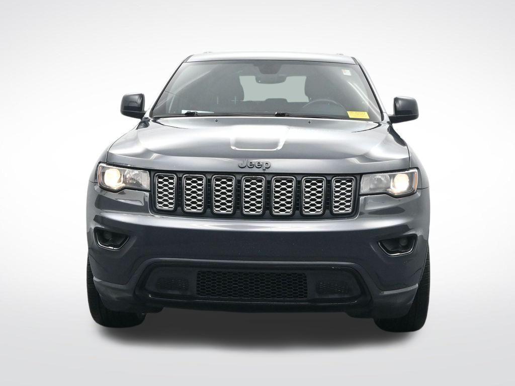 used 2018 Jeep Grand Cherokee car, priced at $11,620