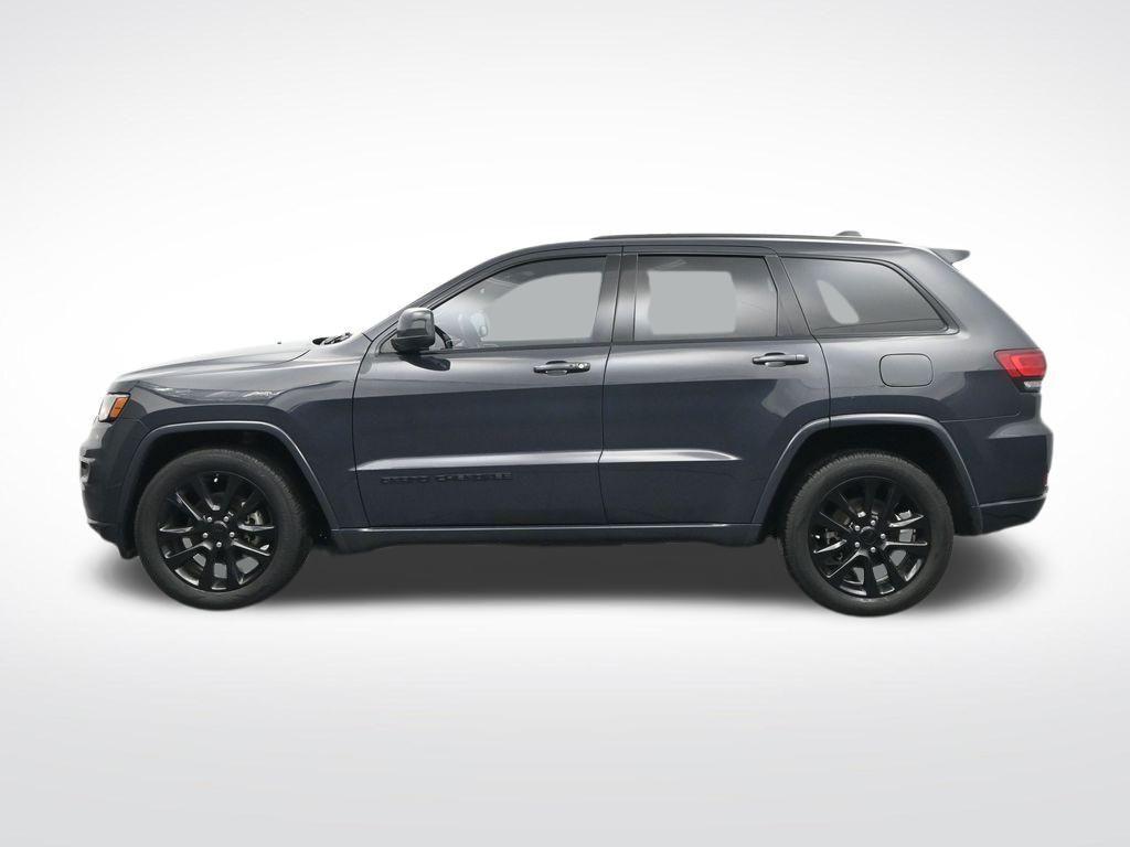 used 2018 Jeep Grand Cherokee car, priced at $11,620