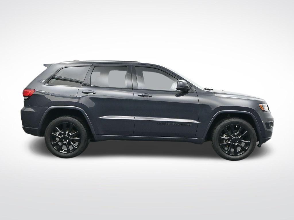 used 2018 Jeep Grand Cherokee car, priced at $11,620