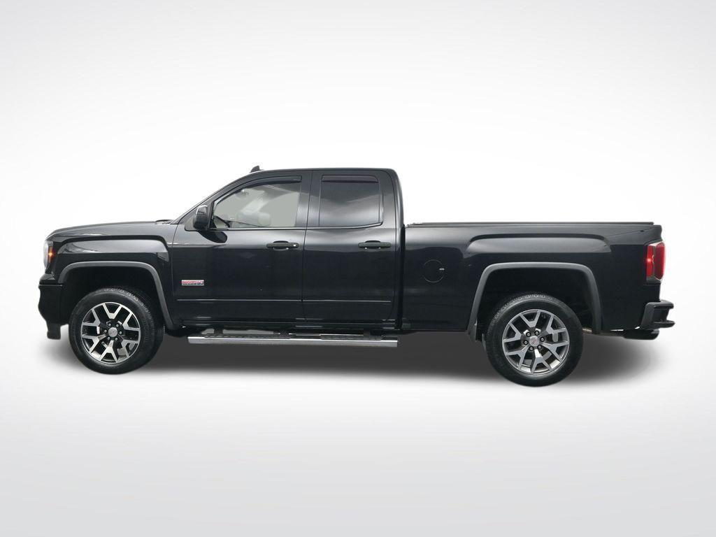 used 2016 GMC Sierra 1500 car, priced at $23,118