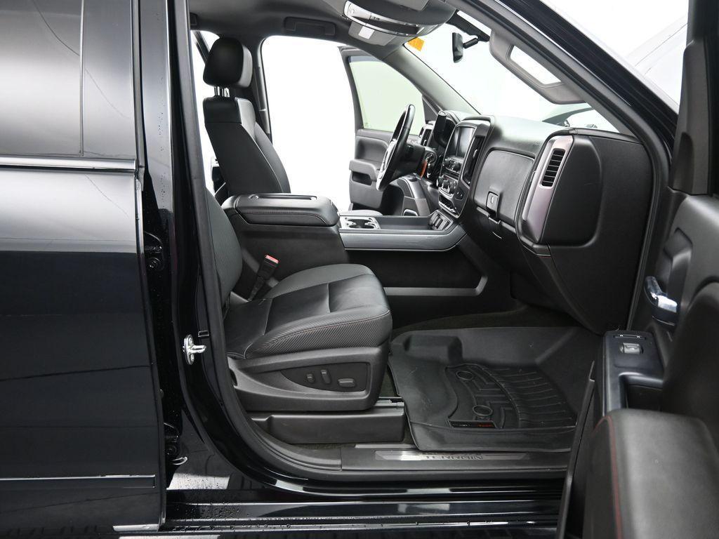 used 2016 GMC Sierra 1500 car, priced at $23,118