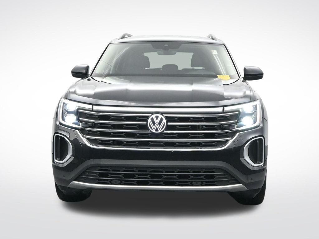 used 2024 Volkswagen Atlas car, priced at $28,947