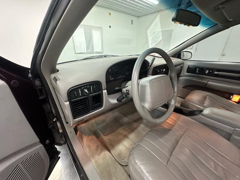 used 1995 Chevrolet Caprice car, priced at $26,900