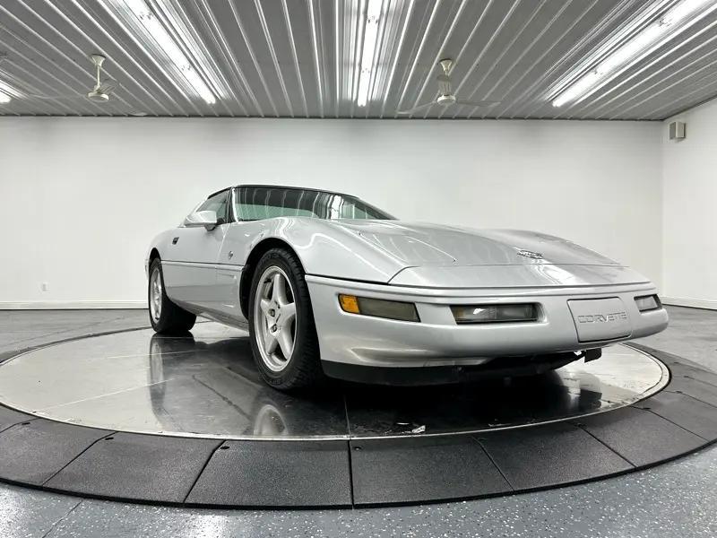 used 1996 Chevrolet Corvette car, priced at $19,900