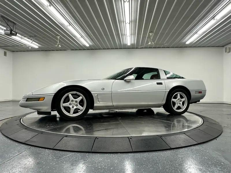 used 1996 Chevrolet Corvette car, priced at $19,900