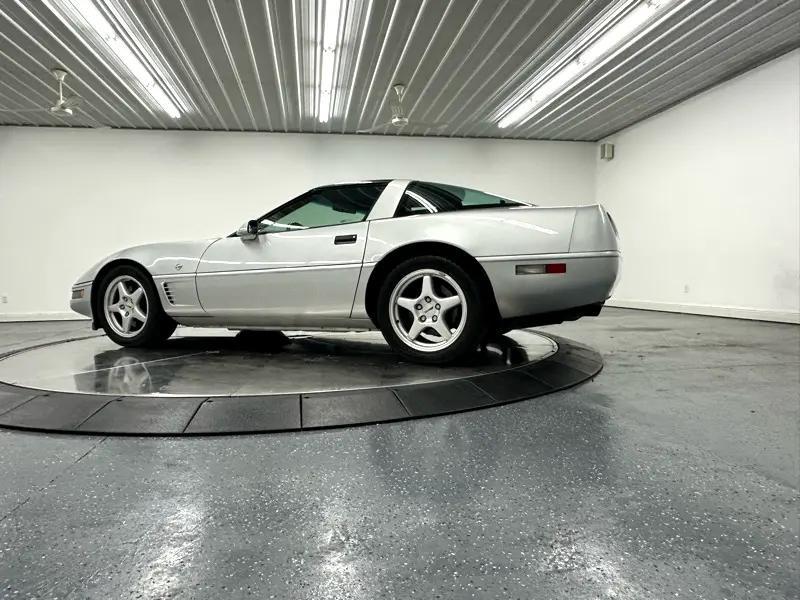 used 1996 Chevrolet Corvette car, priced at $19,900