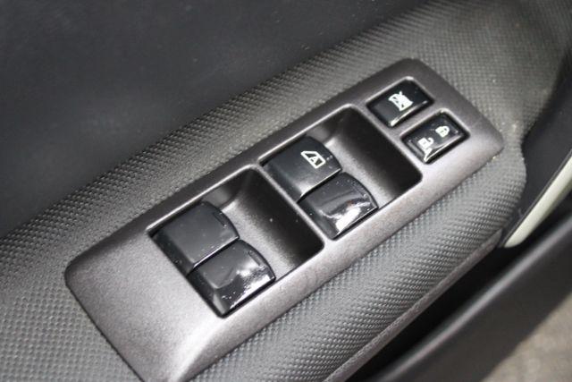 used 2014 Nissan Rogue Select car, priced at $7,990