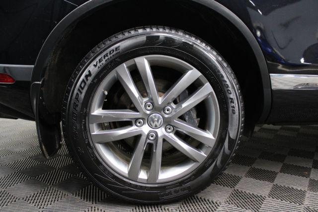 used 2016 Volkswagen Touareg car, priced at $11,450