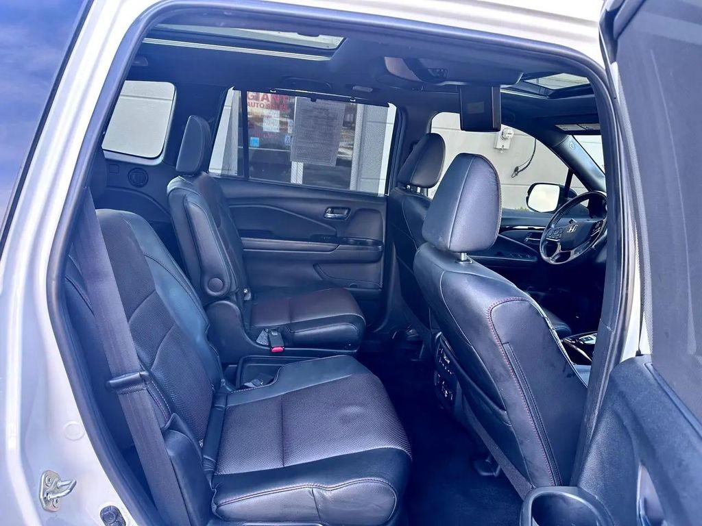 used 2021 Honda Pilot car, priced at $24,295