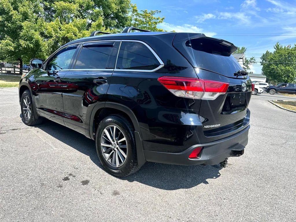 used 2018 Toyota Highlander car, priced at $22,095