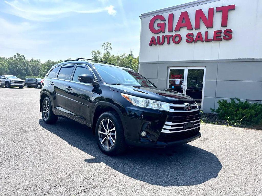 used 2018 Toyota Highlander car, priced at $22,095