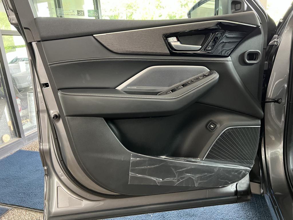 new 2026 Acura MDX car, priced at $68,850