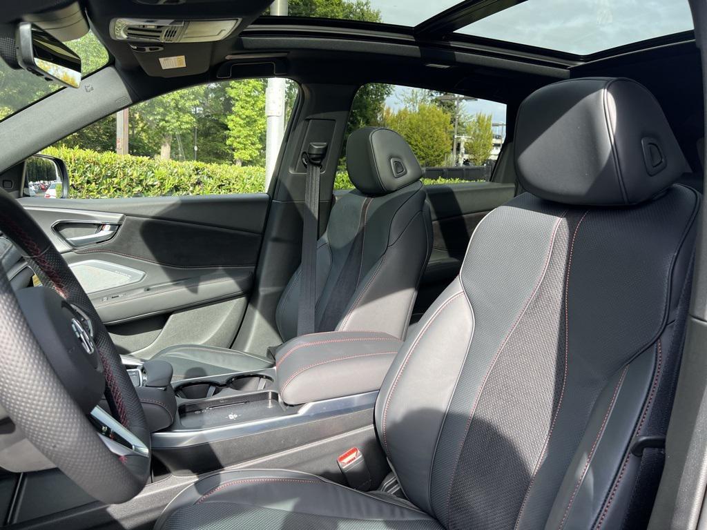 new 2025 Acura RDX car, priced at $50,250