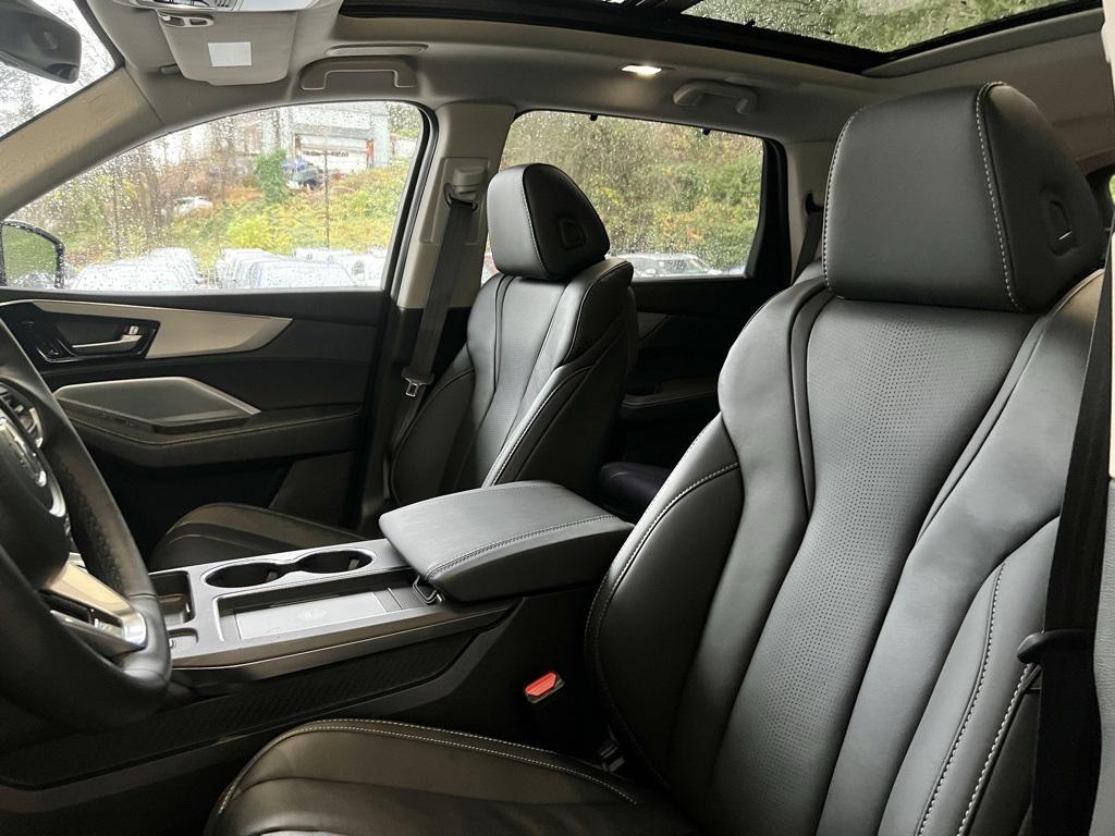 new 2026 Acura MDX car, priced at $61,350