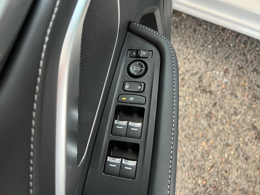 new 2026 Acura RDX car, priced at $47,150