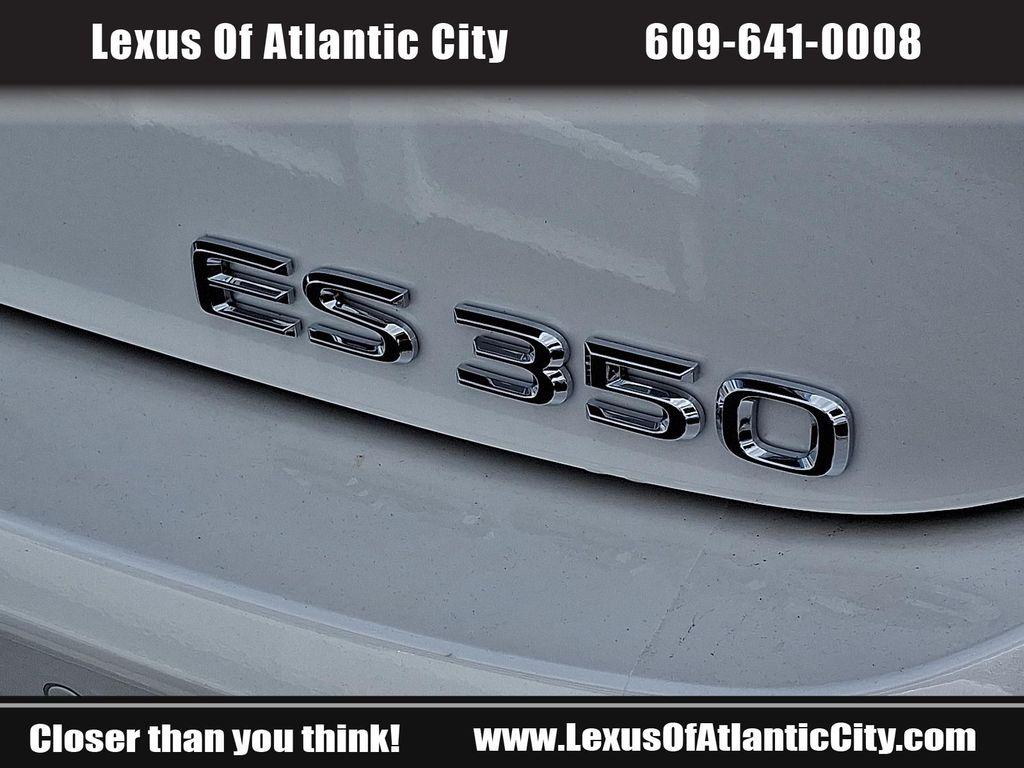 new 2025 Lexus ES 350 car, priced at $49,079