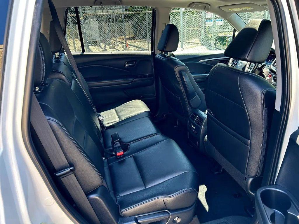 used 2021 Honda Pilot car, priced at $31,995
