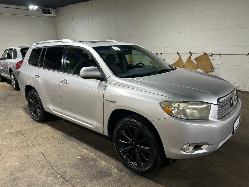 used 2008 Toyota Highlander Hybrid car, priced at $13,995