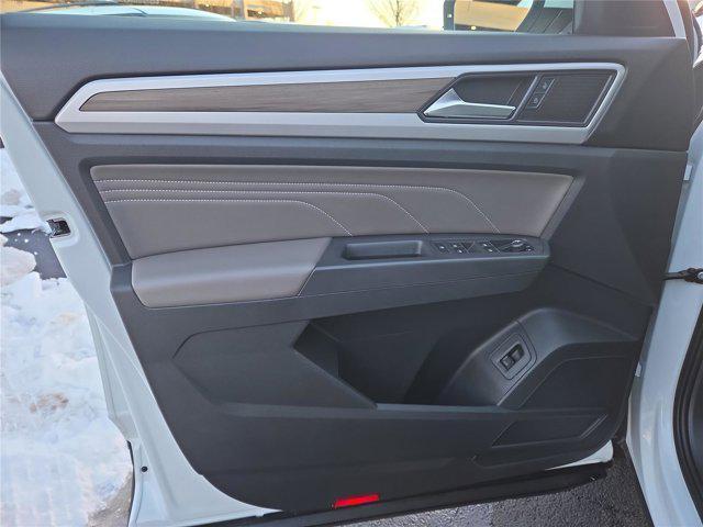 used 2023 Volkswagen Atlas car, priced at $31,000