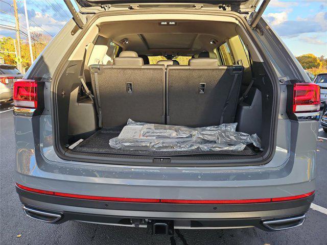 new 2026 Volkswagen Atlas car, priced at $45,162