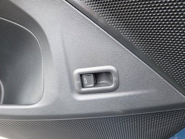 new 2025 Volkswagen Tiguan car, priced at $32,394