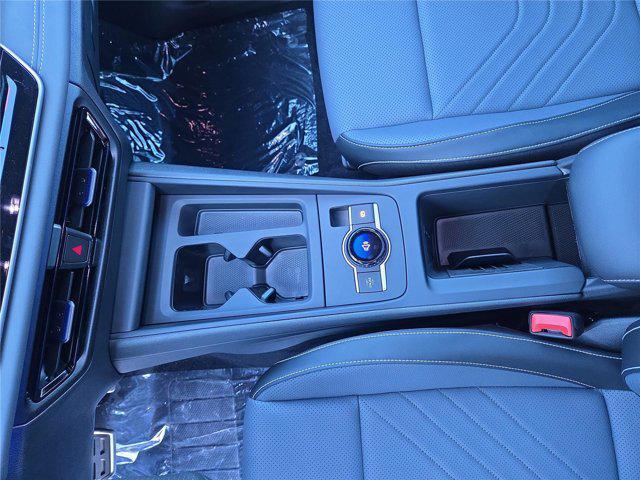 new 2025 Volkswagen Tiguan car, priced at $32,014