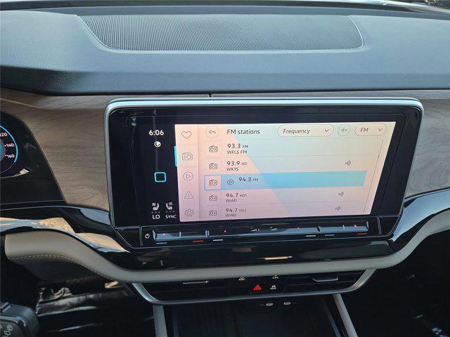 new 2026 Volkswagen Atlas car, priced at $39,670