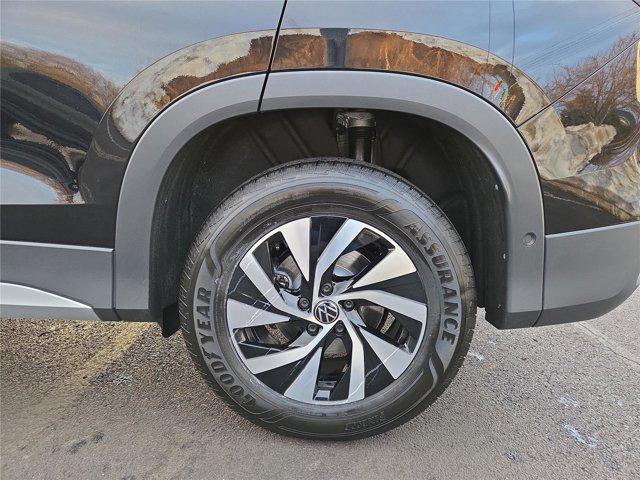 new 2026 Volkswagen Tiguan car, priced at $32,295