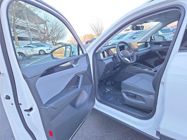 new 2026 Volkswagen Tiguan car, priced at $31,964