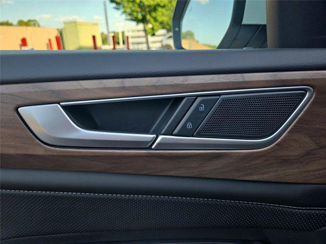 new 2026 Volkswagen Atlas car, priced at $42,214