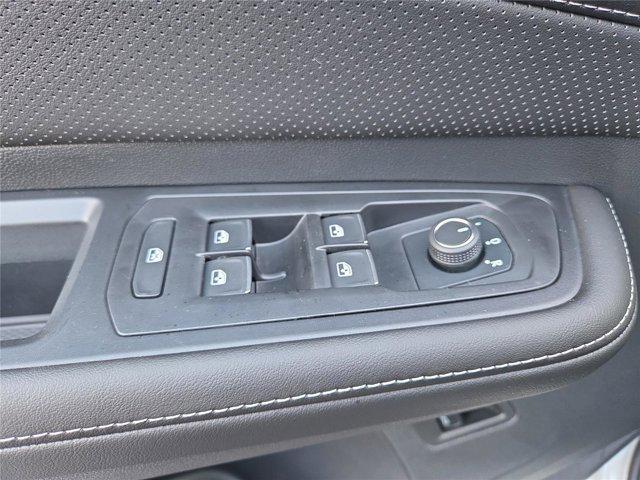 new 2026 Volkswagen Atlas car, priced at $42,214