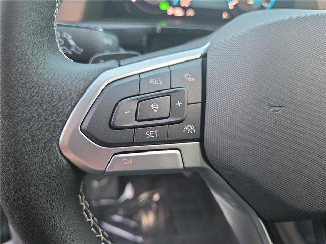 new 2026 Volkswagen Atlas car, priced at $47,343