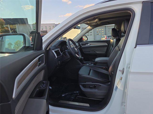 used 2022 Volkswagen Atlas car, priced at $21,999