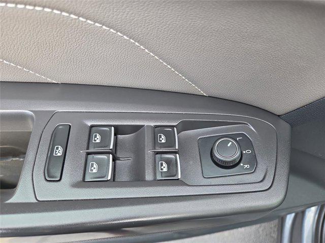 used 2022 Volkswagen Atlas car, priced at $27,500