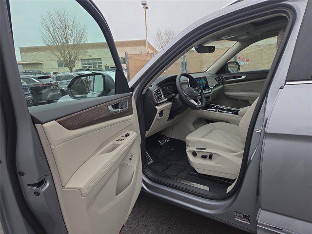 new 2026 Volkswagen Atlas car, priced at $52,992