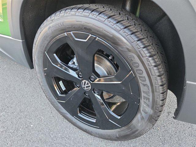 new 2025 Volkswagen Taos car, priced at $29,356